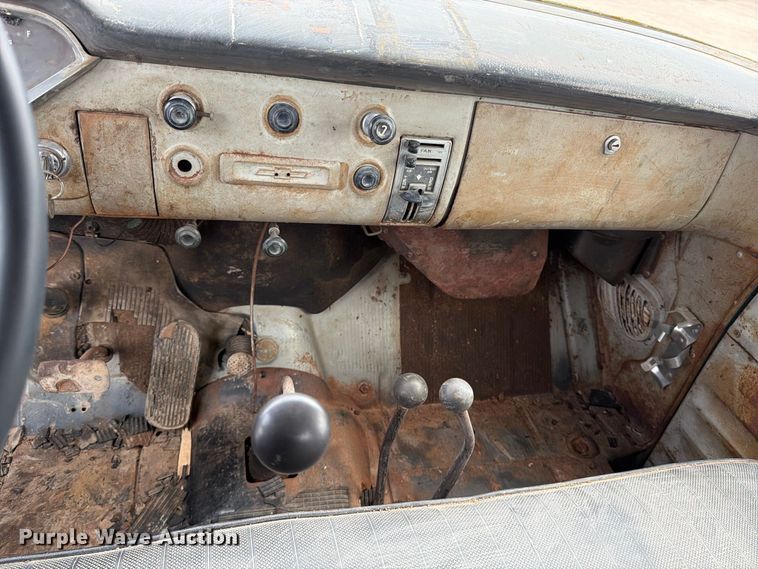 image for item DW6800 1957 Chevrolet 3100 drilling rig truck