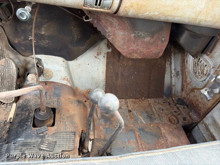 image for item DW6800 1957 Chevrolet 3100 drilling rig truck