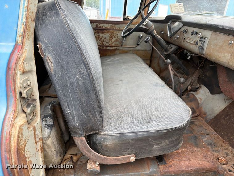 image for item DW6800 1957 Chevrolet 3100 drilling rig truck