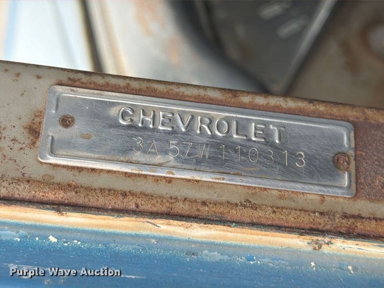 image for item DW6800 1957 Chevrolet 3100 drilling rig truck