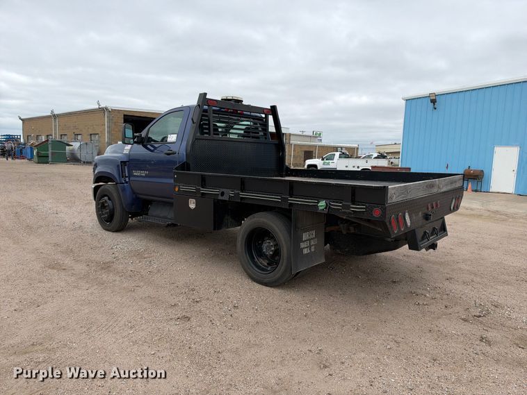 image for item EC4611 2023 Chevrolet 4500 flatbed truck