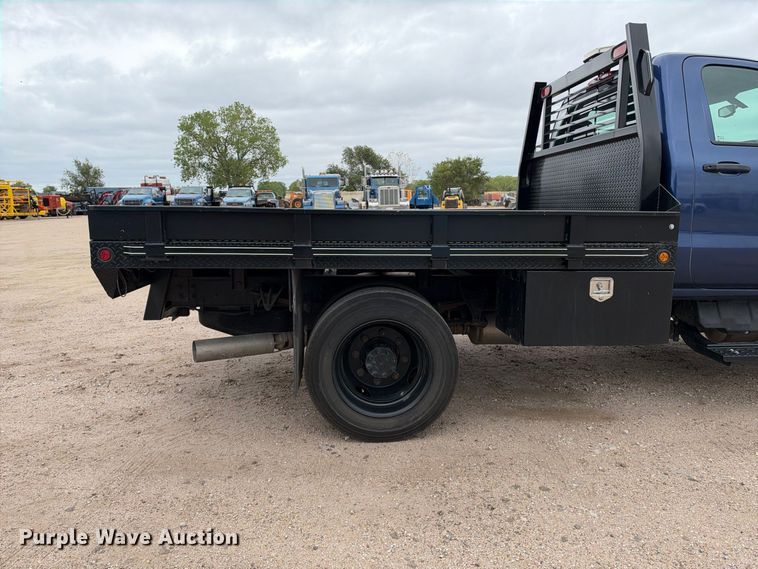 image for item EC4611 2023 Chevrolet 4500 flatbed truck