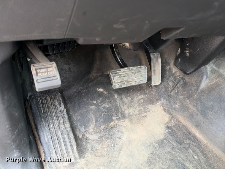 image for item EC4611 2023 Chevrolet 4500 flatbed truck