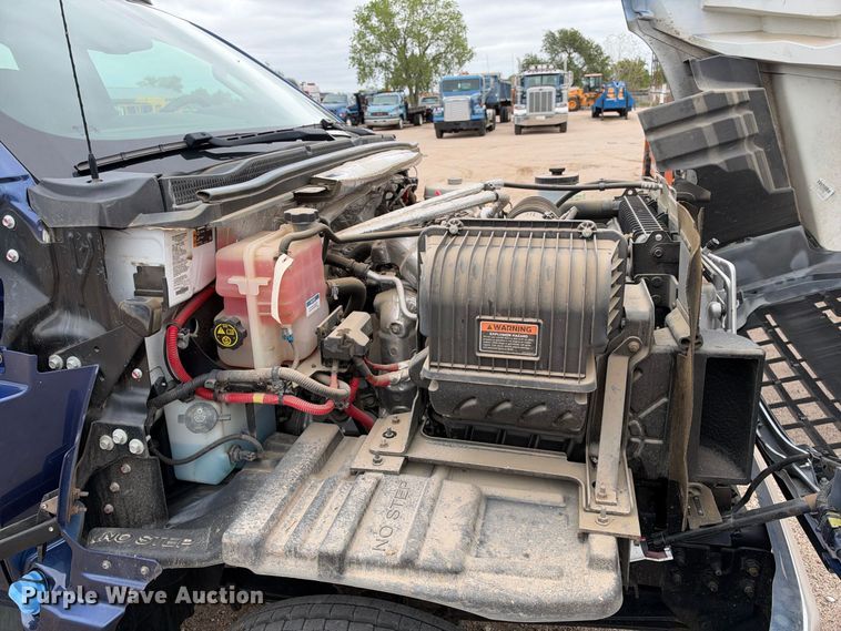 image for item EC4611 2023 Chevrolet 4500 flatbed truck