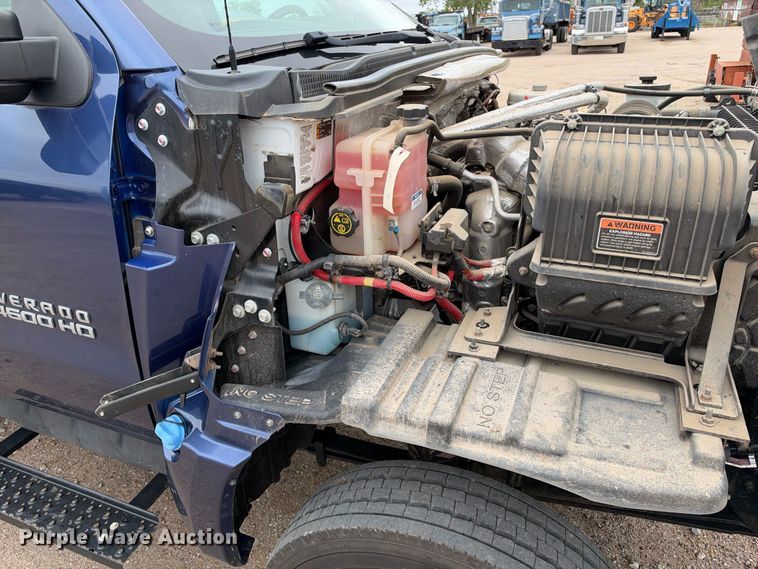 image for item EC4611 2023 Chevrolet 4500 flatbed truck