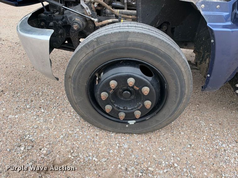 image for item EC4611 2023 Chevrolet 4500 flatbed truck
