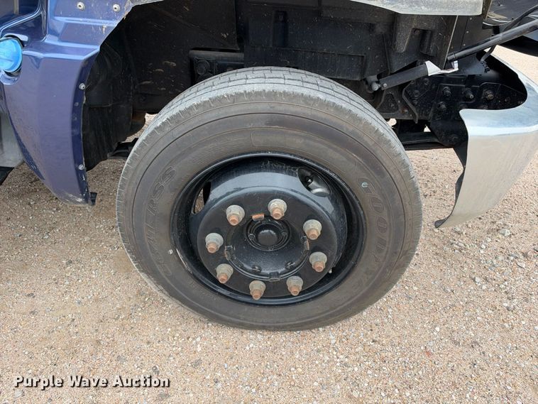image for item EC4611 2023 Chevrolet 4500 flatbed truck