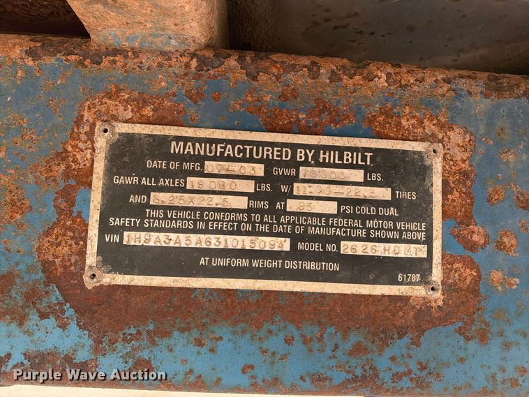 image for item EC4614 2003 Hilbilt 2626HDMT End dump