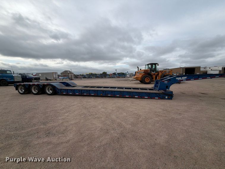 image for item EC4616 2006 Trail king TK110HDG-513 lowboy equipment trailer