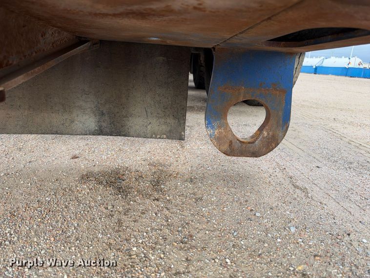 image for item EC4616 2006 Trail king TK110HDG-513 lowboy equipment trailer