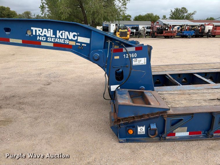 image for item EC4616 2006 Trail king TK110HDG-513 lowboy equipment trailer
