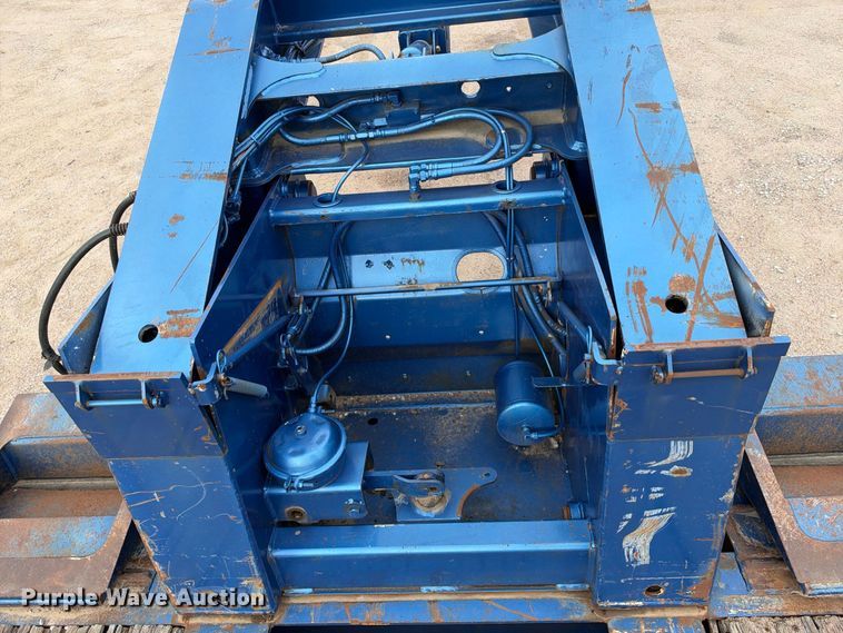 image for item EC4616 2006 Trail king TK110HDG-513 lowboy equipment trailer