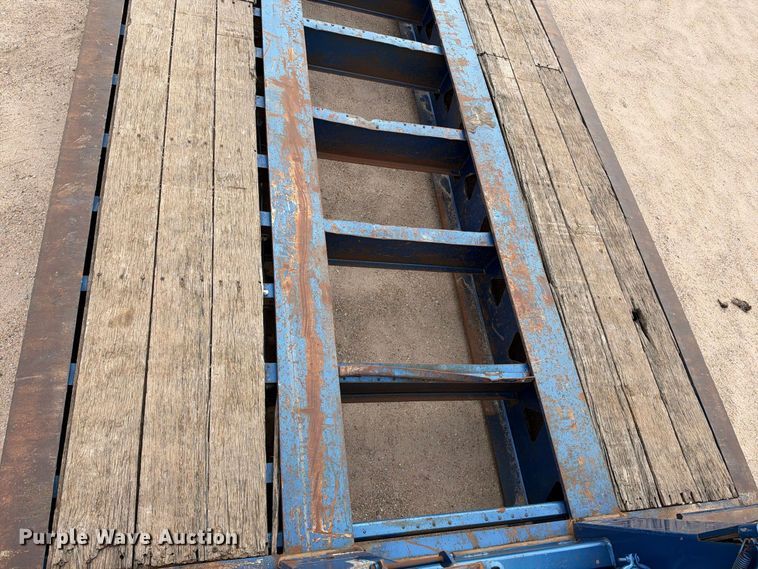 image for item EC4616 2006 Trail king TK110HDG-513 lowboy equipment trailer