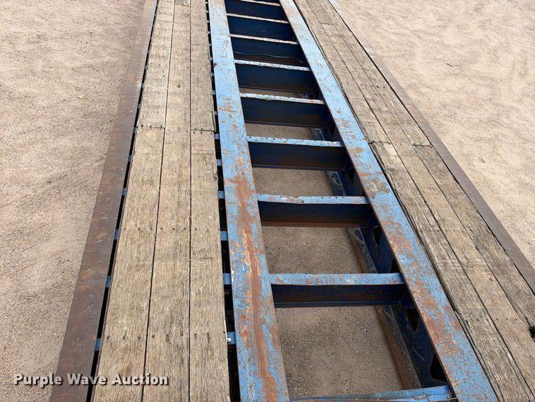 image for item EC4616 2006 Trail king TK110HDG-513 lowboy equipment trailer