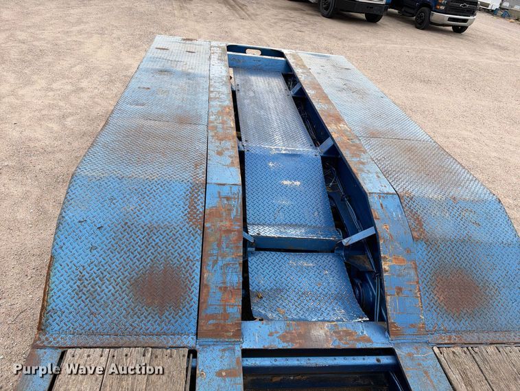 image for item EC4616 2006 Trail king TK110HDG-513 lowboy equipment trailer