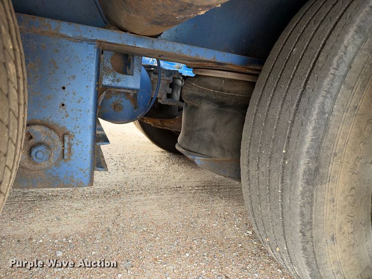 image for item EC4616 2006 Trail king TK110HDG-513 lowboy equipment trailer