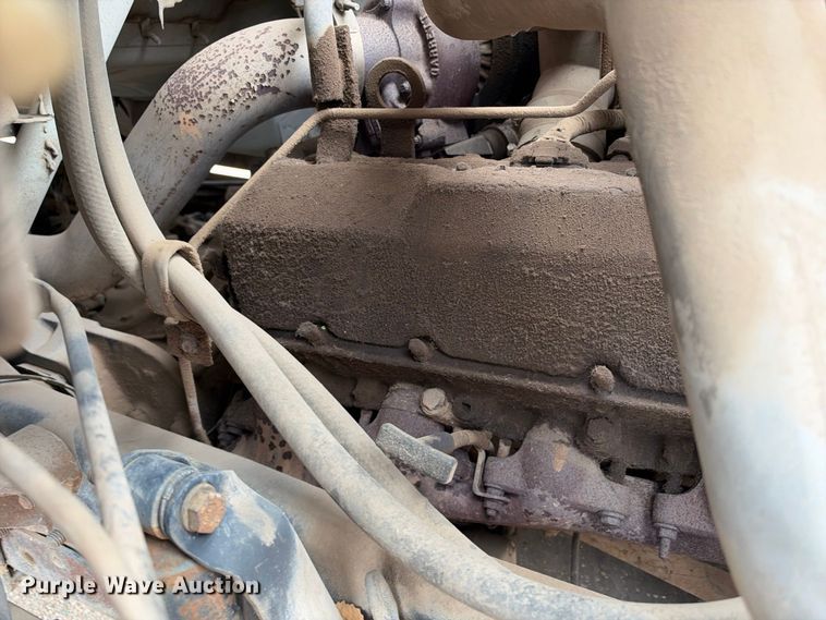 image for item EC4618 2000 Ford F650 dump flatbed truck