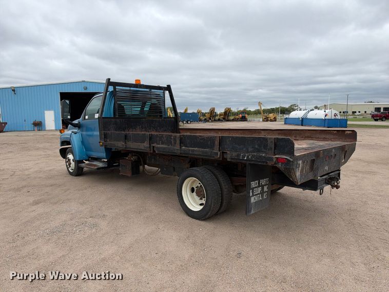 image for item EC4619 2005 GMC C4500 dump flatbed truck