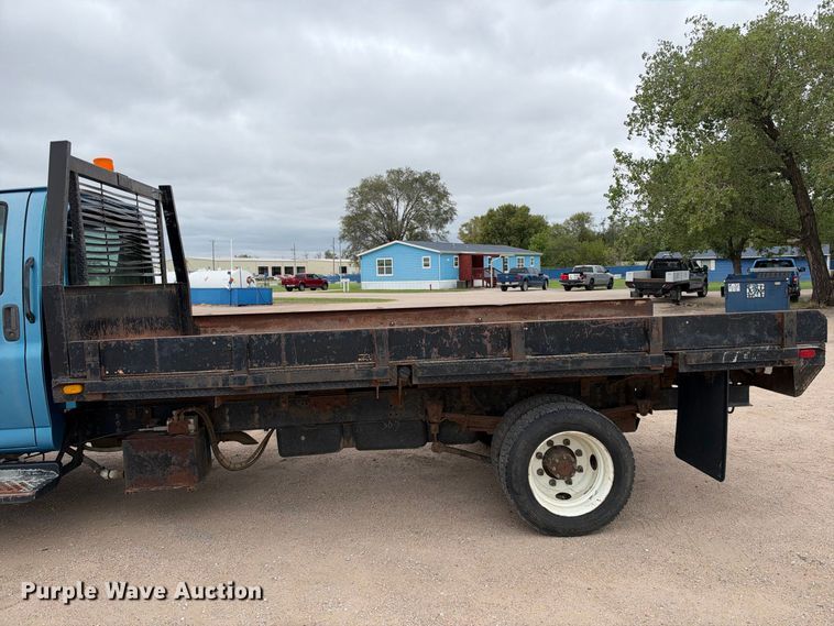 image for item EC4619 2005 GMC C4500 dump flatbed truck
