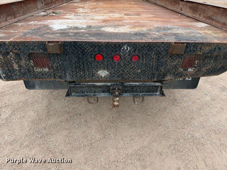 image for item EC4619 2005 GMC C4500 dump flatbed truck