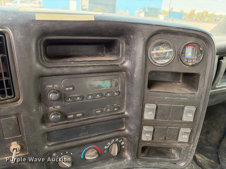 image for item EC4619 2005 GMC C4500 dump flatbed truck