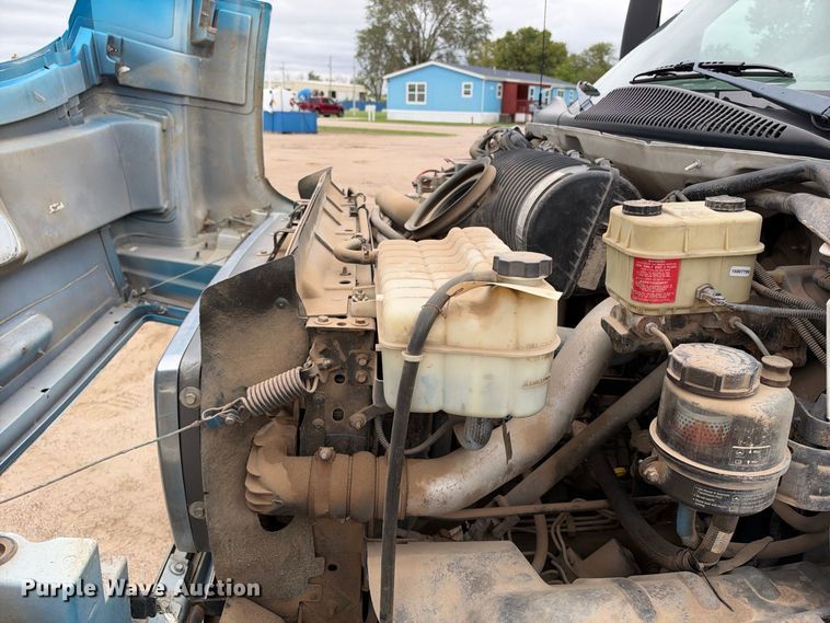 image for item EC4619 2005 GMC C4500 dump flatbed truck