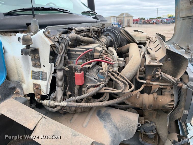 image for item EC4619 2005 GMC C4500 dump flatbed truck
