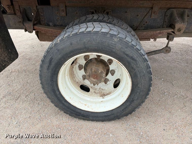 image for item EC4619 2005 GMC C4500 dump flatbed truck