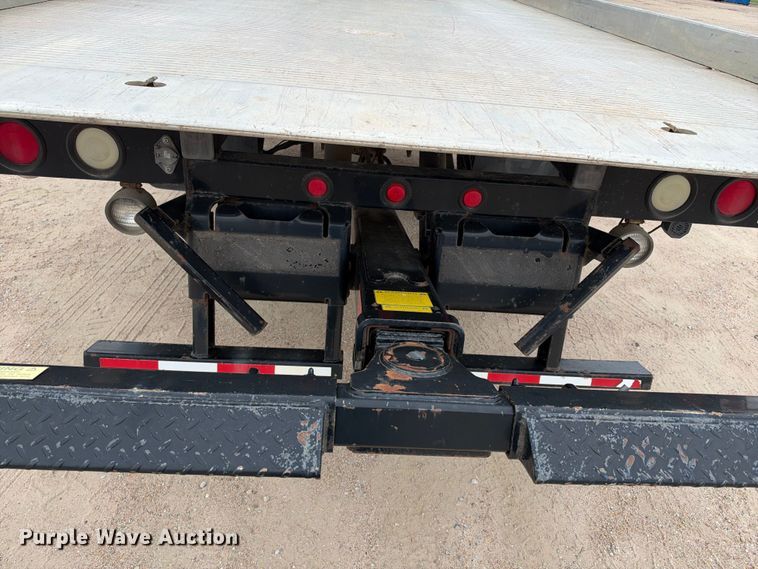 image for item EC4622 2003 Ford F550 rollback truck
