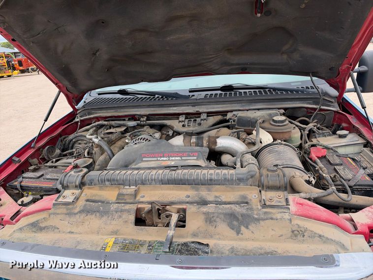 image for item EC4622 2003 Ford F550 rollback truck