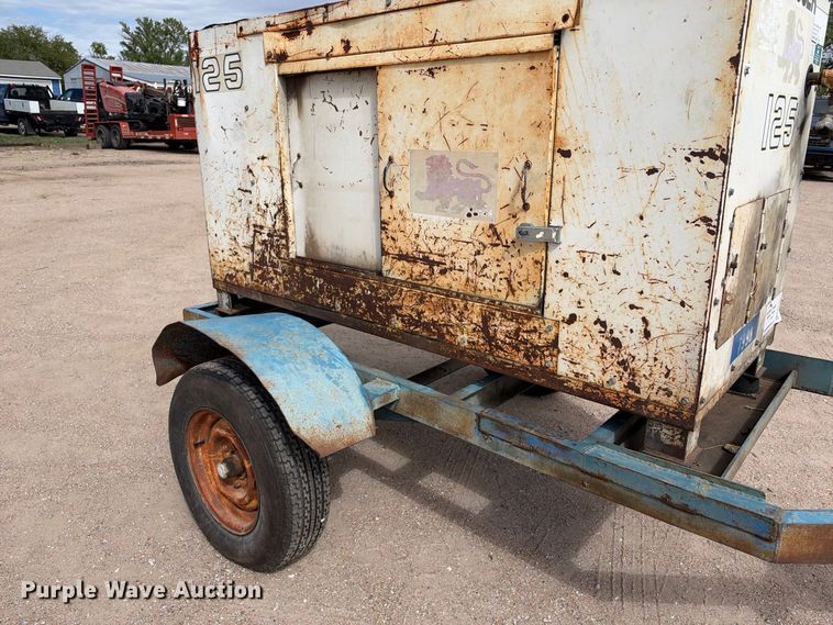 image for item EC4623 1989 LeRoi Air Compressor 