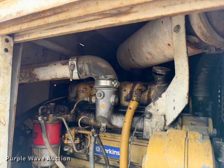 image for item EC4623 1989 LeRoi Air Compressor 