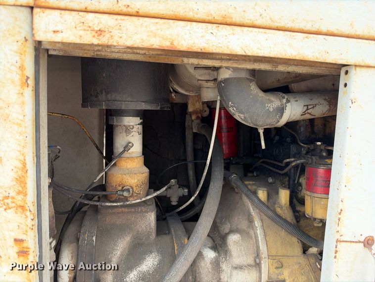 image for item EC4623 1989 LeRoi Air Compressor 