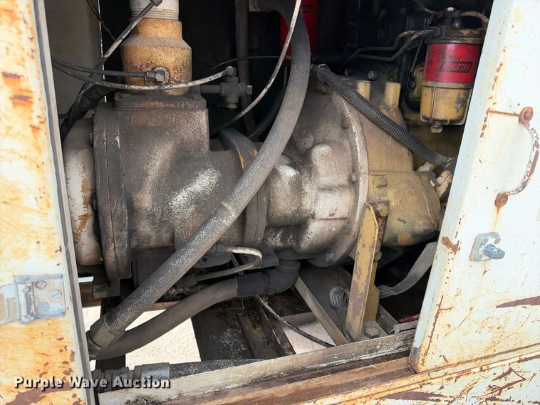 image for item EC4623 1989 LeRoi Air Compressor 