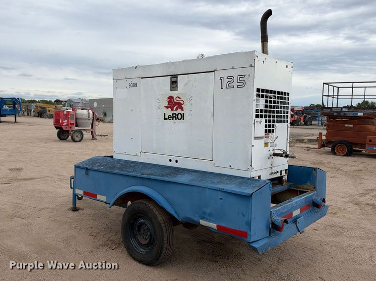 image for item EC4624 1998 LeRoi 125CFM air compressor