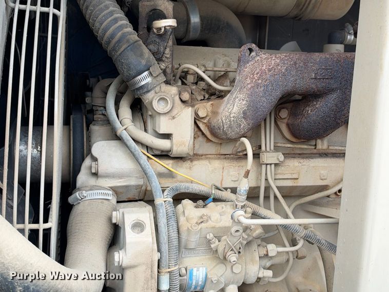 image for item EC4624 1998 LeRoi 125CFM air compressor