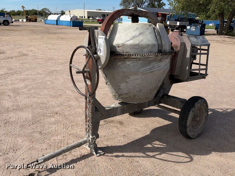 Cement mixer