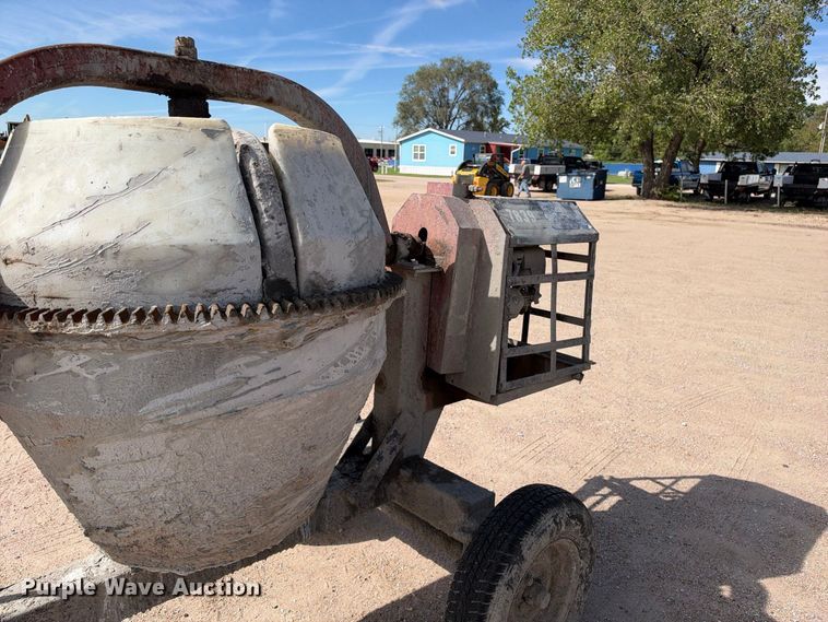 image for item EC4626 Cement mixer 