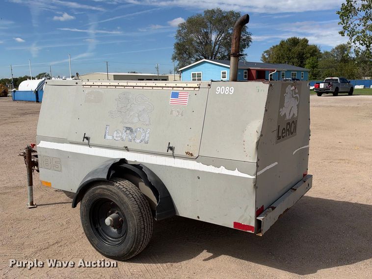 image for item EC4627 1998 LeRoi 185CM air compressor