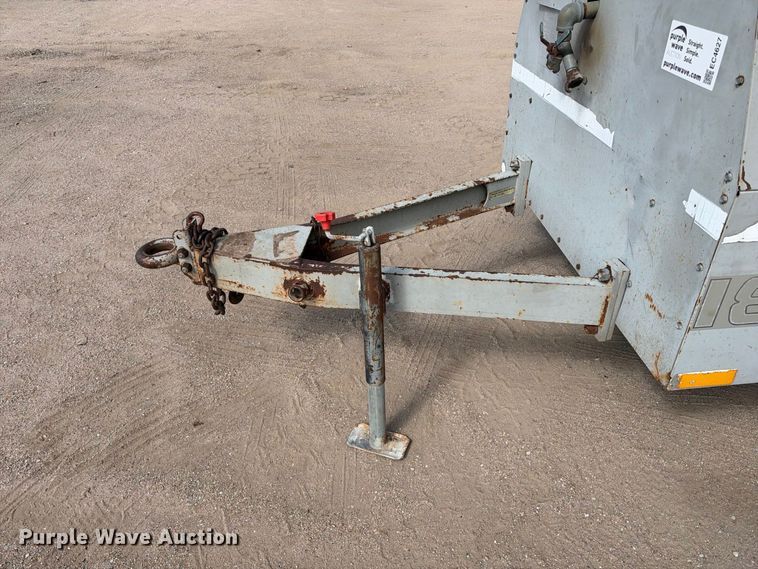 image for item EC4627 1998 LeRoi 185CM air compressor