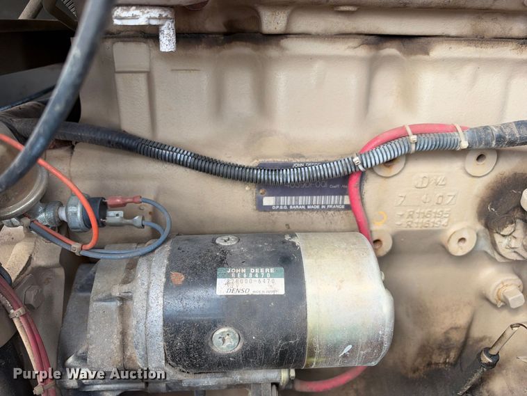 image for item EC4627 1998 LeRoi 185CM air compressor