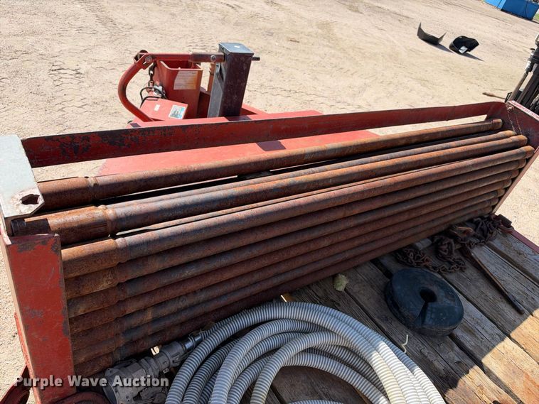 2011 Ditch Witch JT922