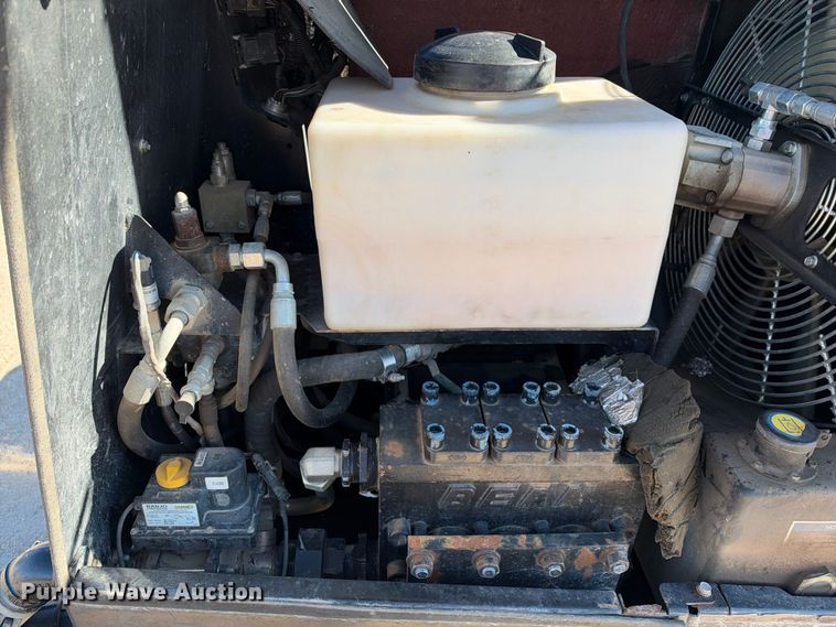 image for item EC4629 2012 Ditch Witch JT3020 directional boring unit