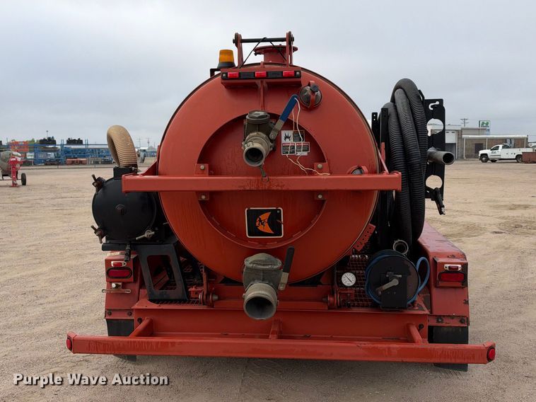 image for item EC4632 2014 Ditch Witch FX30 vacuum excavator