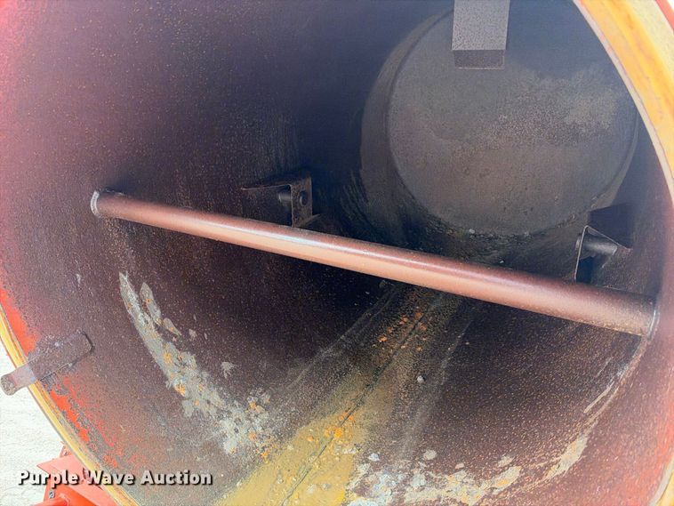 image for item EC4632 2014 Ditch Witch FX30 vacuum excavator