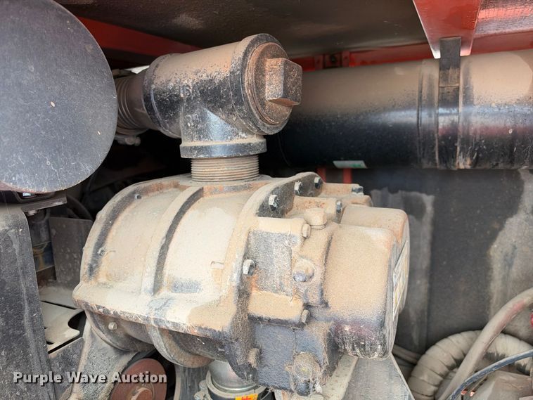 image for item EC4632 2014 Ditch Witch FX30 vacuum excavator