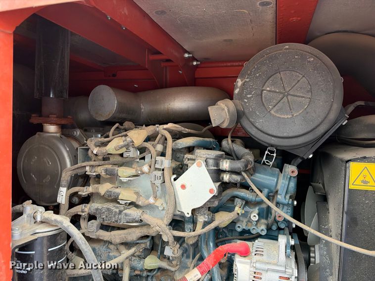 image for item EC4634 2022 Ditch Witch HX75 vacuum excavator