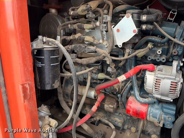 image for item EC4634 2022 Ditch Witch HX75 vacuum excavator