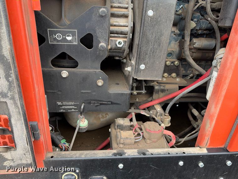 image for item EC4634 2022 Ditch Witch HX75 vacuum excavator