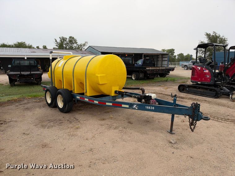 image for item EC4635 Duo Up water tank trailer
